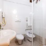 ホテル La Pace 3*