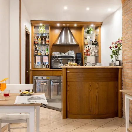 酒店 La Pace 3*